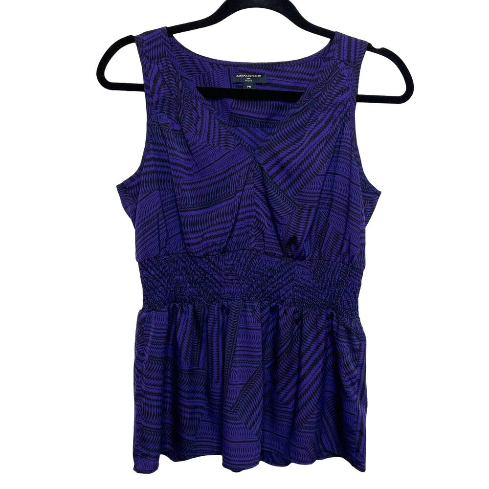 Banana Republic Geo Print Sleeveless Smocked Blouse Purple PM Dark‎ Academia